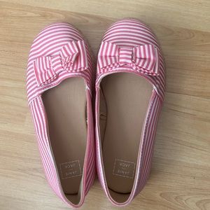 Girls Janie and Jack espadrilles size 8. Never worn.